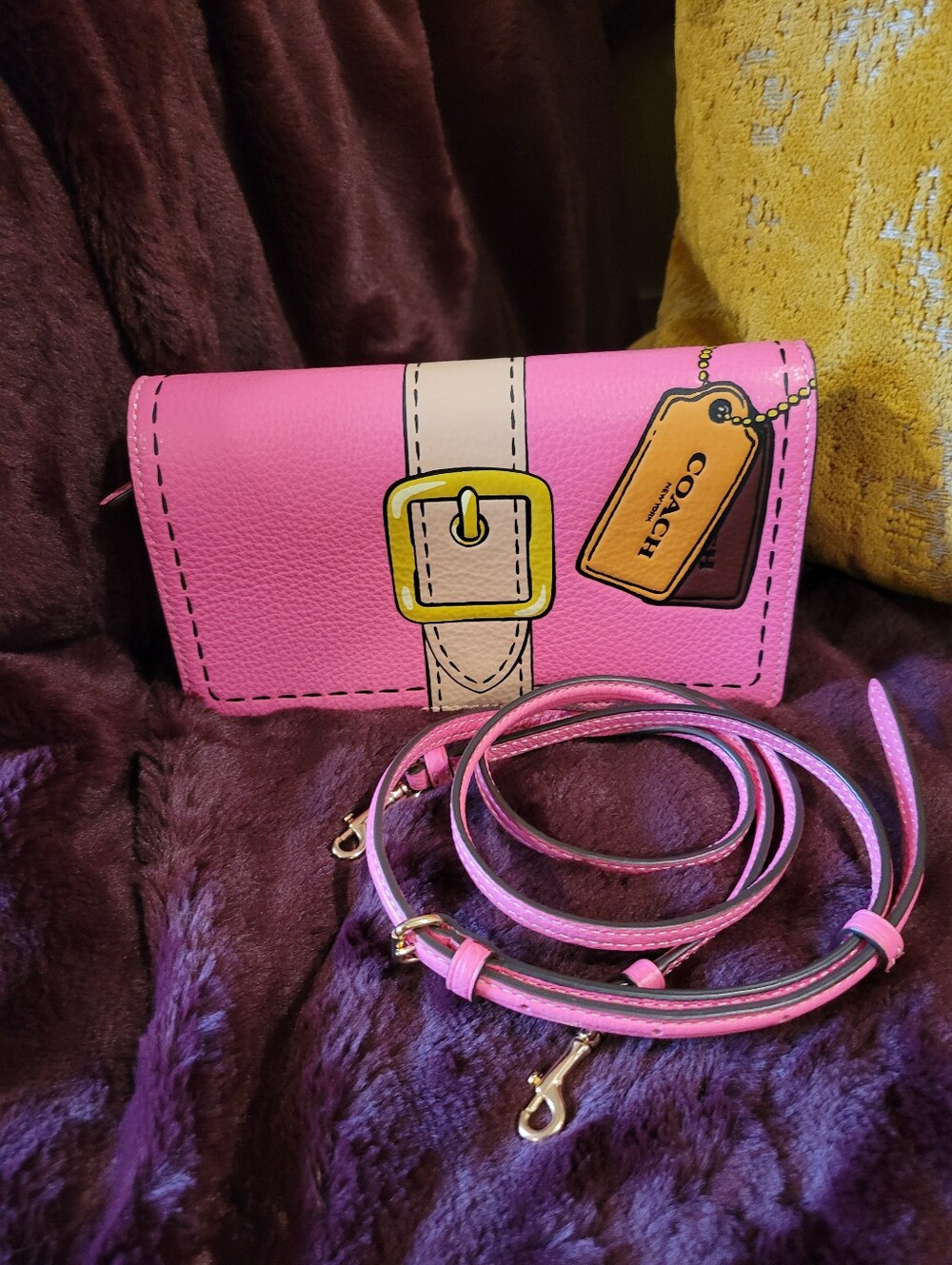 Coach NWOT Pink Cartoon Anna Foldover Clutch Crossbody With Trompe L'oeil Print - Picture 7 of 10